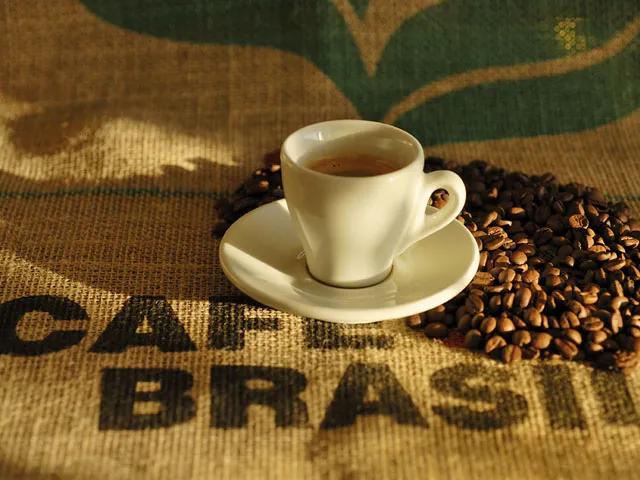 Brasil exporta 2,963 milhões de sacas de café em maio, queda de 33% ante mai/24