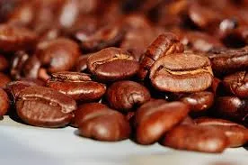 Café tem dia de ajustes fortes e perde quase 3% para o arábica em NY nesta 3ª feira