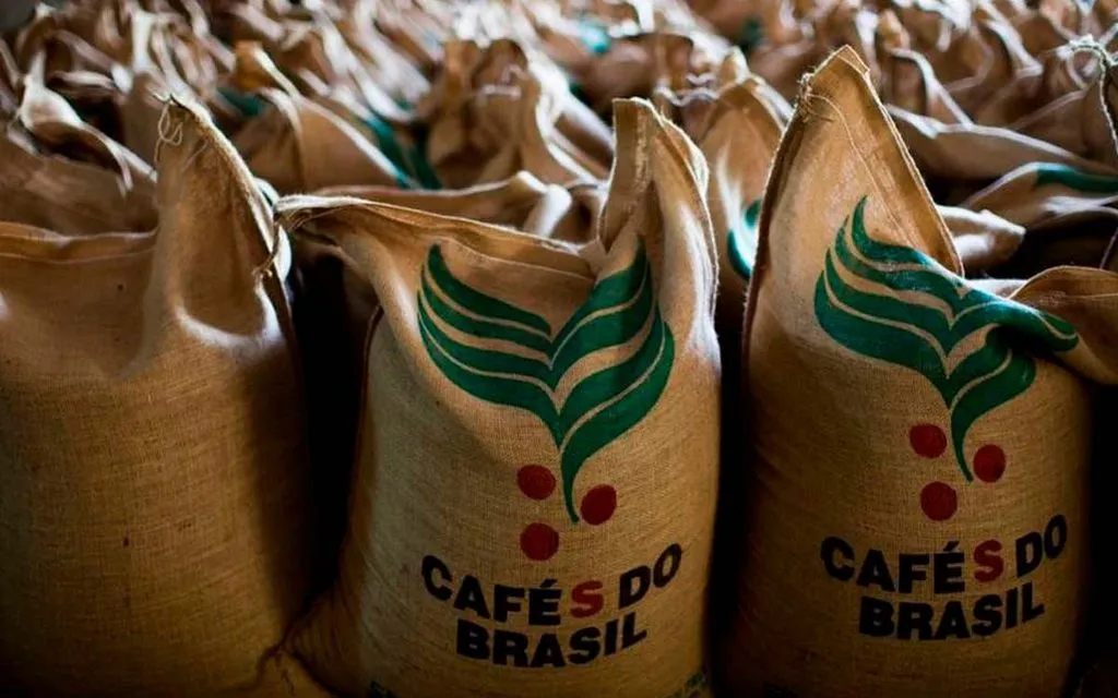 Setor de café vai pedir aos EUA trégua de 90 dias em tarifaço
