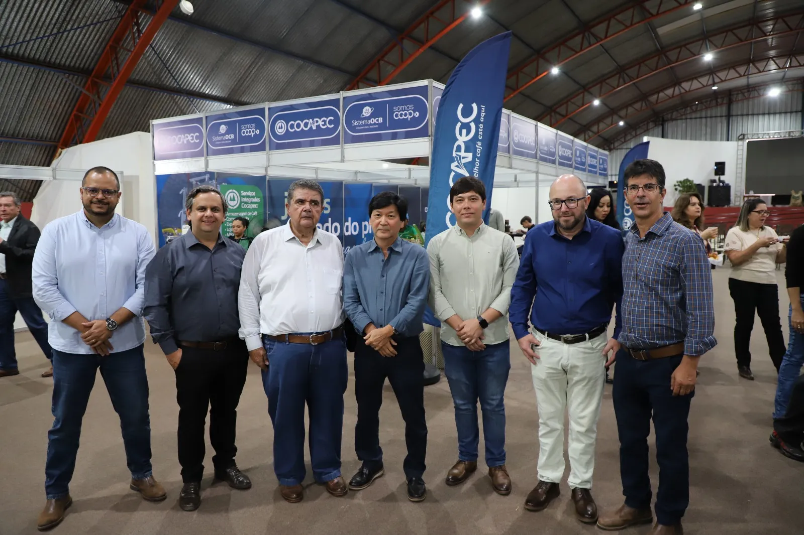 Cocapec marca presença e reforça o cooperativismo na Festa do Café2026 em Itirapuã