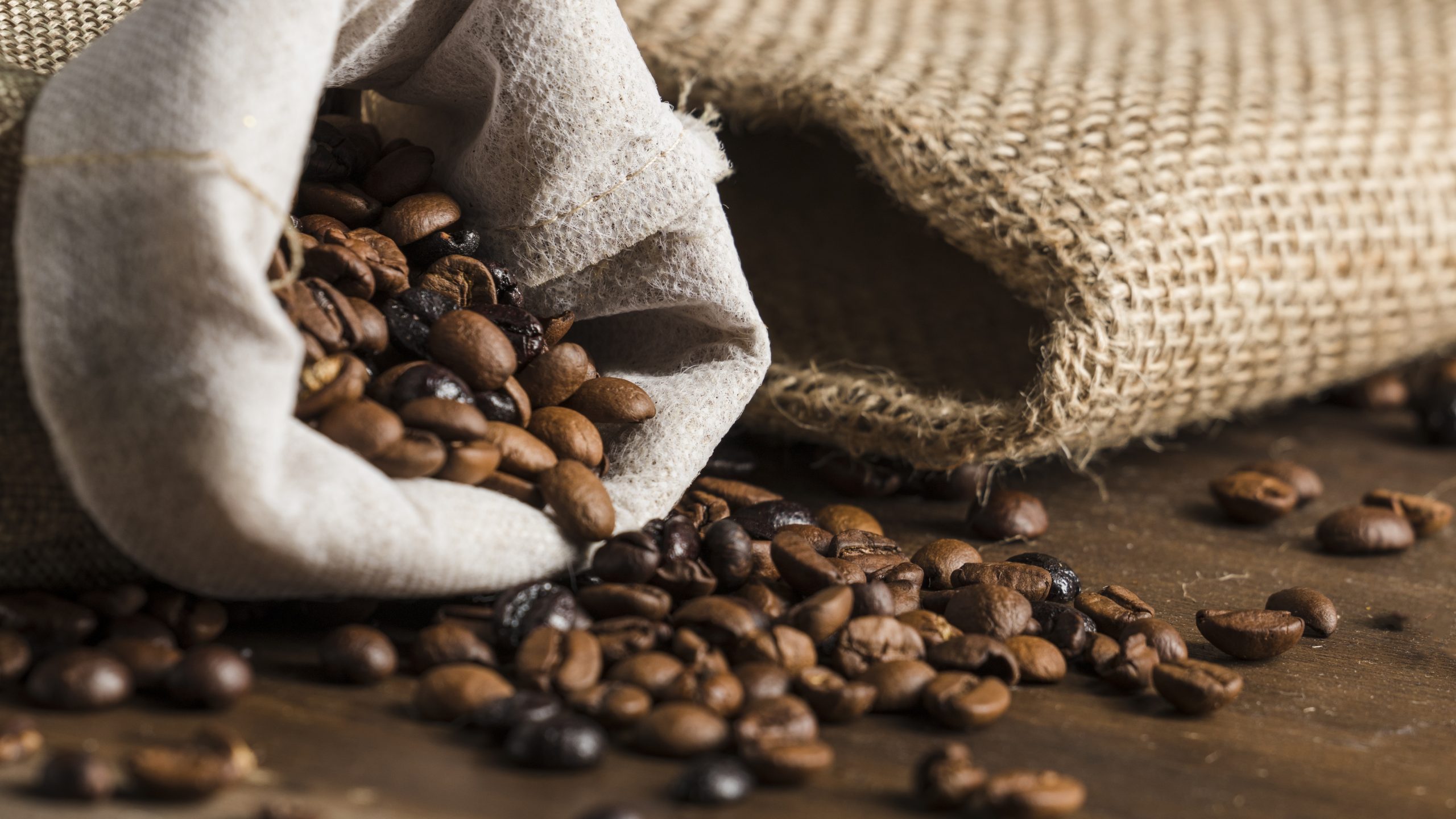 Café: Preocupação com oferta volta a rondar mercado e finaliza com valorização